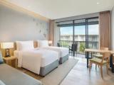 Standard Double room with pool view