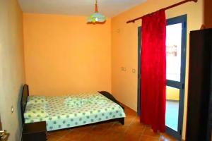 Hotel Athina, Velipoje