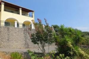 Corfu Villa Kokkini with swimming pool, Pelekas