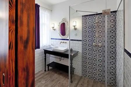 Maison Bistro & - 42