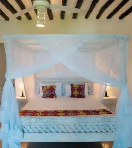 Pearl Beach by Sansi - 44