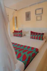 Pearl Beach by Sansi - 51