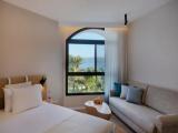 Standard Triple room with lake view
