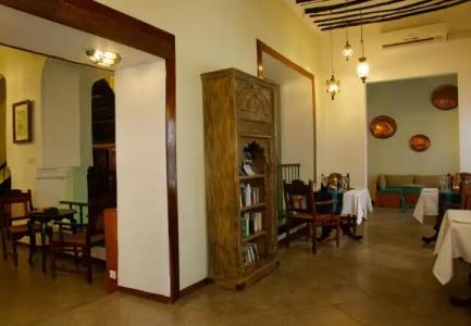 Zanzibar Palace - 28