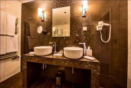 Prestige Budapest - 12