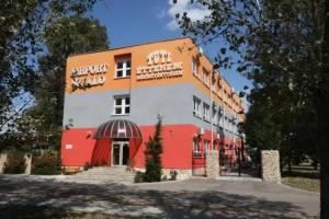 Airport Szallo, Szigetszentmiklos