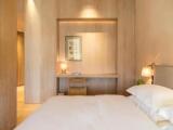 Quadruple Family Suite