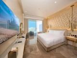 2 Bedrooms Luxe Quadruple Suite