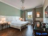 Superior room with view