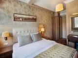 Standard Double room with view