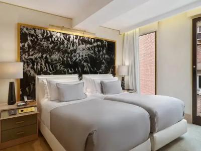 The One Barcelona GL - 101