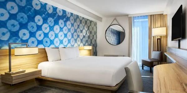 The LINQ and Casino - 101