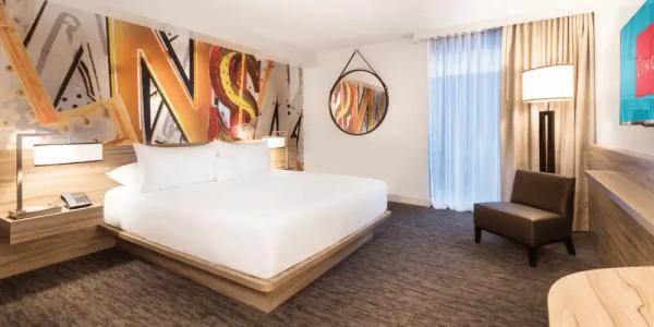 The LINQ and Casino - 100