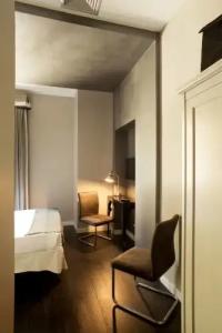 The B Place - 22