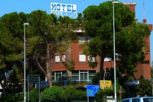 Motel River, Tivoli Terme
