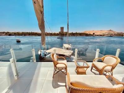 Obelisk Nile Aswan - 98