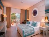 Deluxe Double room with garden view