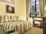 Connecting room