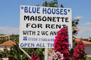 Blue Houses Maisonettes, Finikounta