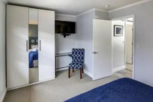 May-Dee Suites in Florida, Hollywood