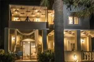 Big Blue Seafront Villa, Kissamos