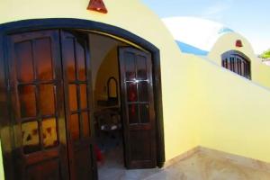 Nuba Narty, Aswan