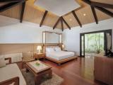 2 Bedrooms Akorn Pool Villa seafront