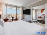 2 Bedrooms The Level Junior Suite