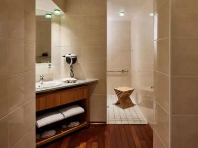 Sofitel Biarritz Le Miramar Thalassa - 10