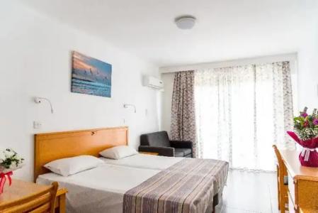 Helios Bay and Suites - 42