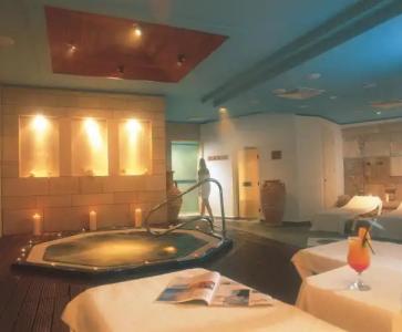 Paphos Gardens Holiday Resort - 16