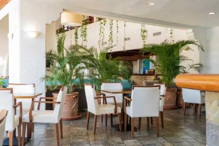 Paphos Gardens Holiday Resort - 25