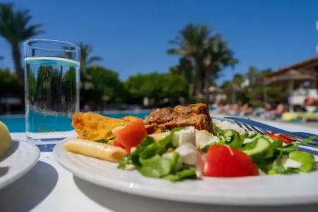 Paphos Gardens Holiday Resort - 8