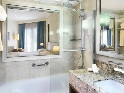 Alexander The Great Beach - 171