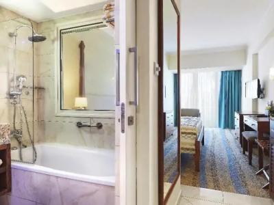 Alexander The Great Beach - 108