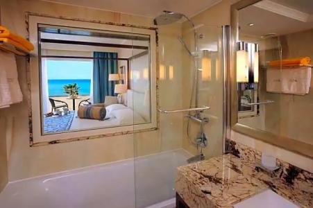 Alexander The Great Beach - 224