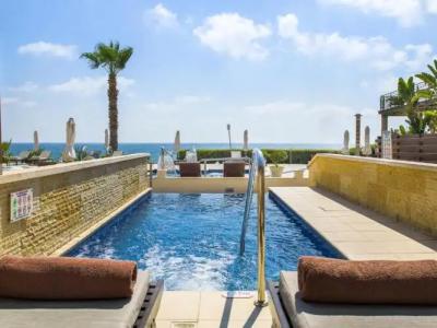 Alexander The Great Beach - 209