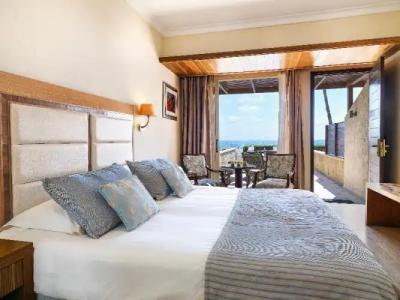 Alexander The Great Beach - 220