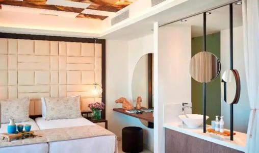 The King Jason Paphos - Designed for Adults by Louiss - 127