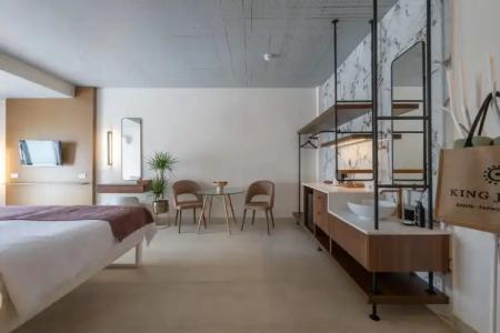 The King Jason Paphos - Designed for Adults by Louiss - 165