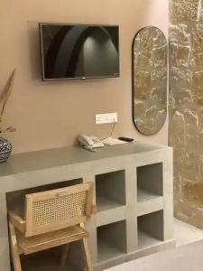 Vrachia Beach & Suites - Adults Only - 349