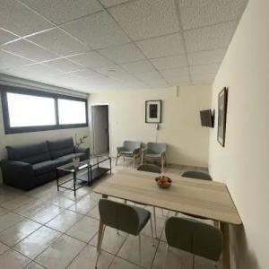 Vrachia Beach & Suites - Adults Only - 175