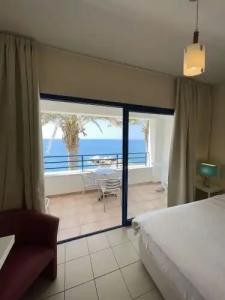 Vrachia Beach & Suites - Adults Only - 199
