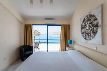 Vrachia Beach & Suites - Adults Only - 251