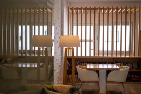 Vrachia Beach & Suites - Adults Only - 3