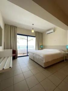 Vrachia Beach & Suites - Adults Only - 200