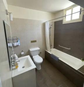 Vrachia Beach & Suites - Adults Only - 194