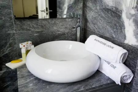 Paradise Cove Luxurious Beach Villas - 33