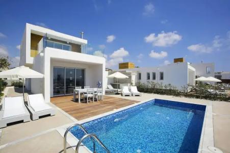 Paradise Cove Luxurious Beach Villas - 42