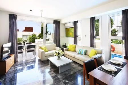 Paradise Cove Luxurious Beach Villas - 4